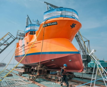 ASTILLERO DE ANGELIS BOTÓ EL B/P NUEVO WIZARD